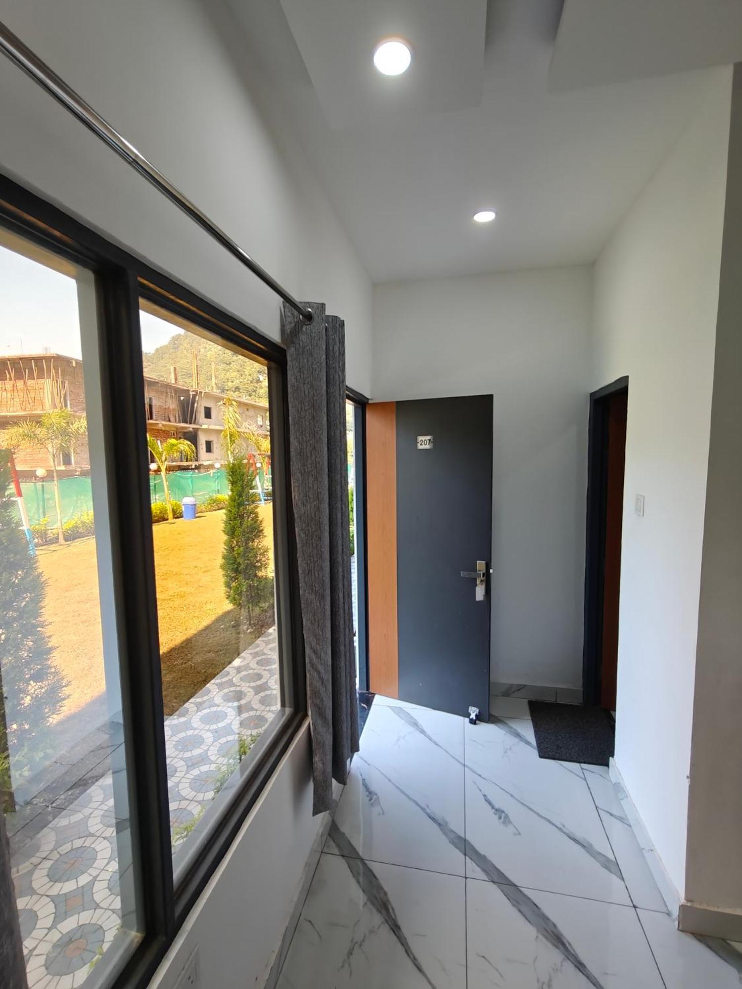 Delhi 34 Resort ริชิเคช ภายนอก รูปภาพ