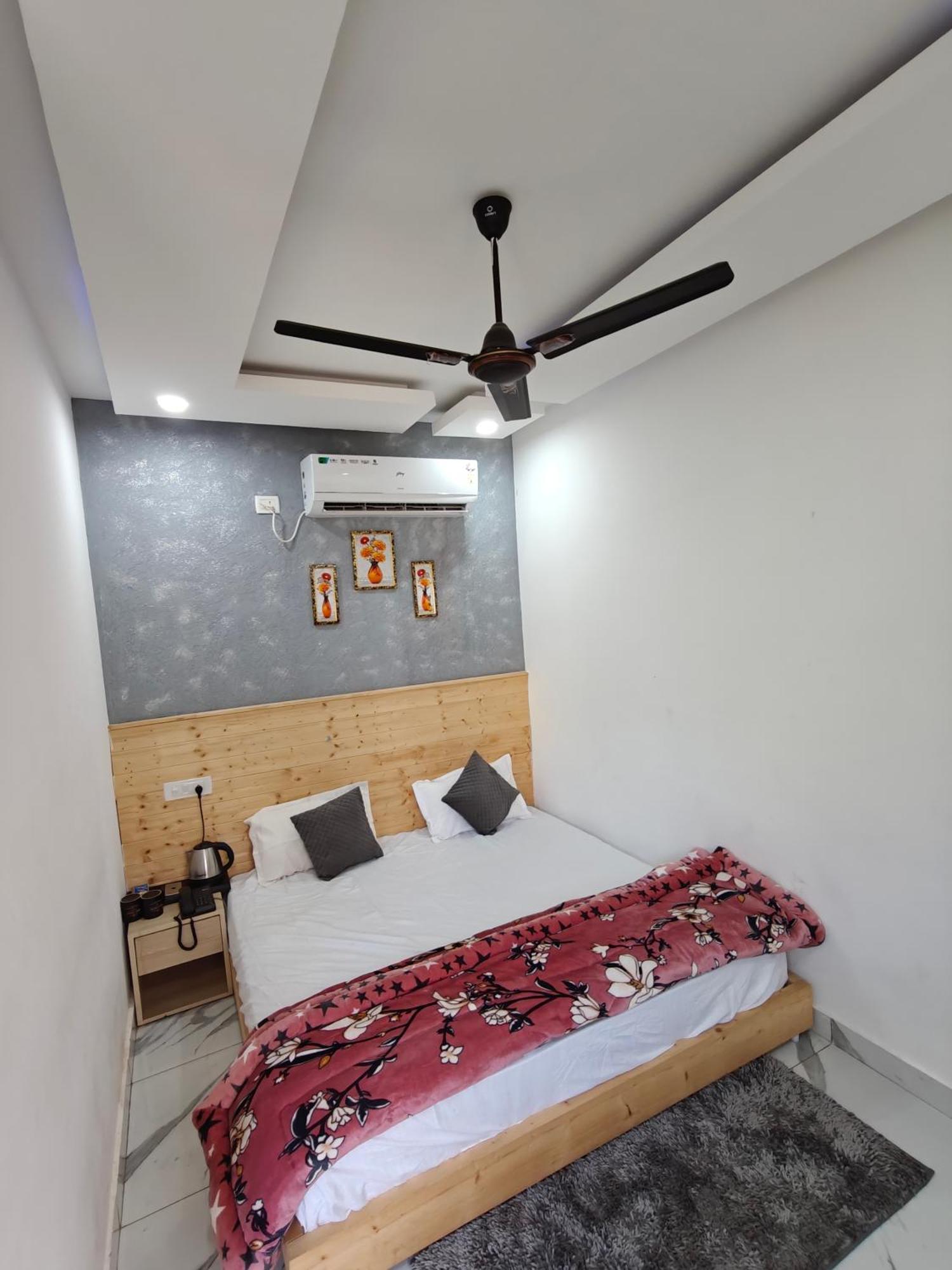 Delhi 34 Resort ริชิเคช ภายนอก รูปภาพ
